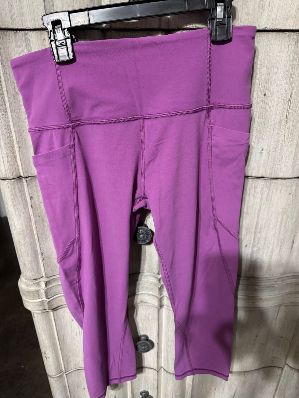 Athleta cropped leggings